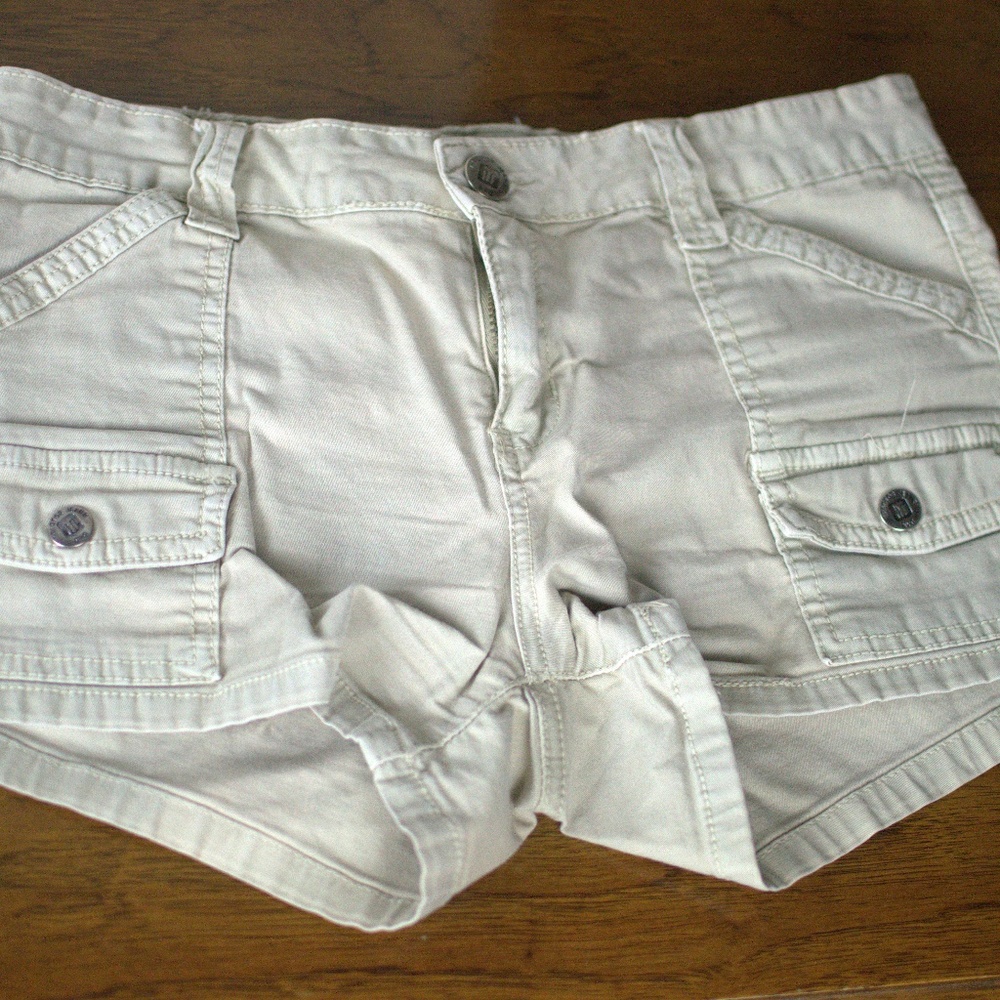 Tractor Khaki Shorts